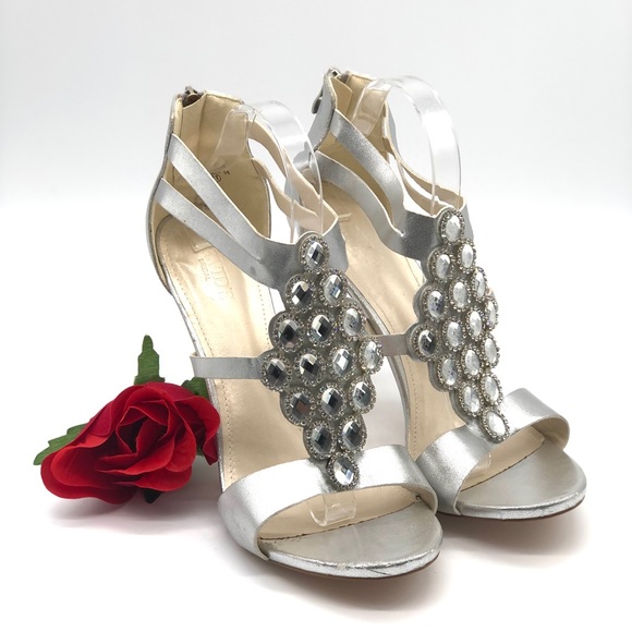 David's Bridal Shoes - David’s Bridal Glamorous Bangie Bridal Heels size 11